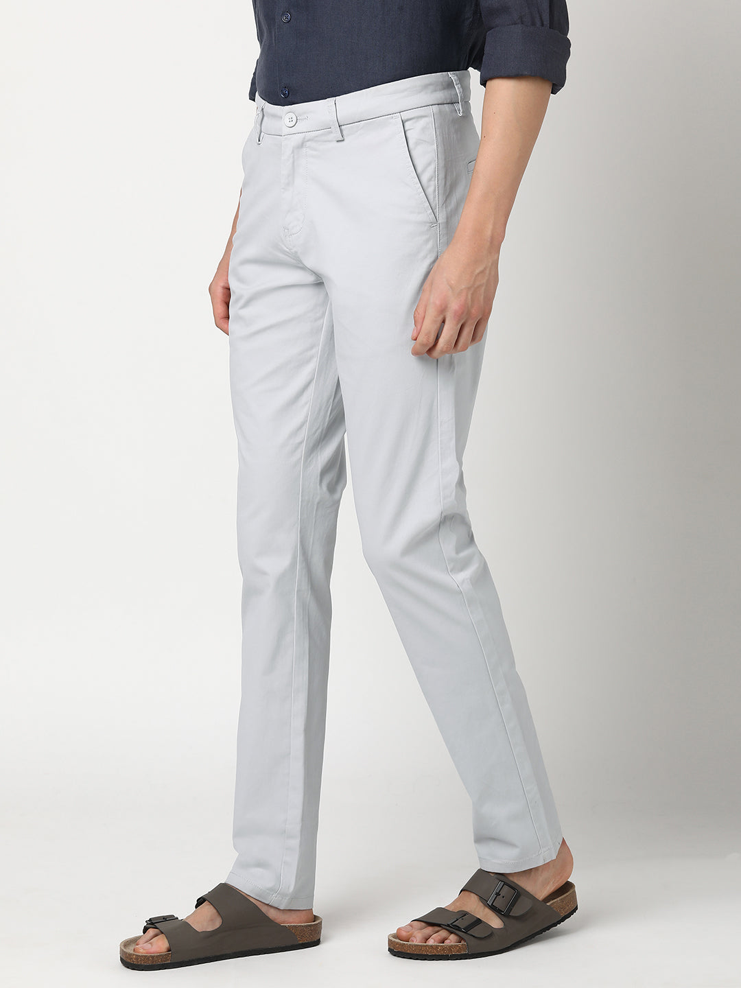 Stitch Hub Grey Cotton Chinos For Men- Regular Fit With Solid Pattern