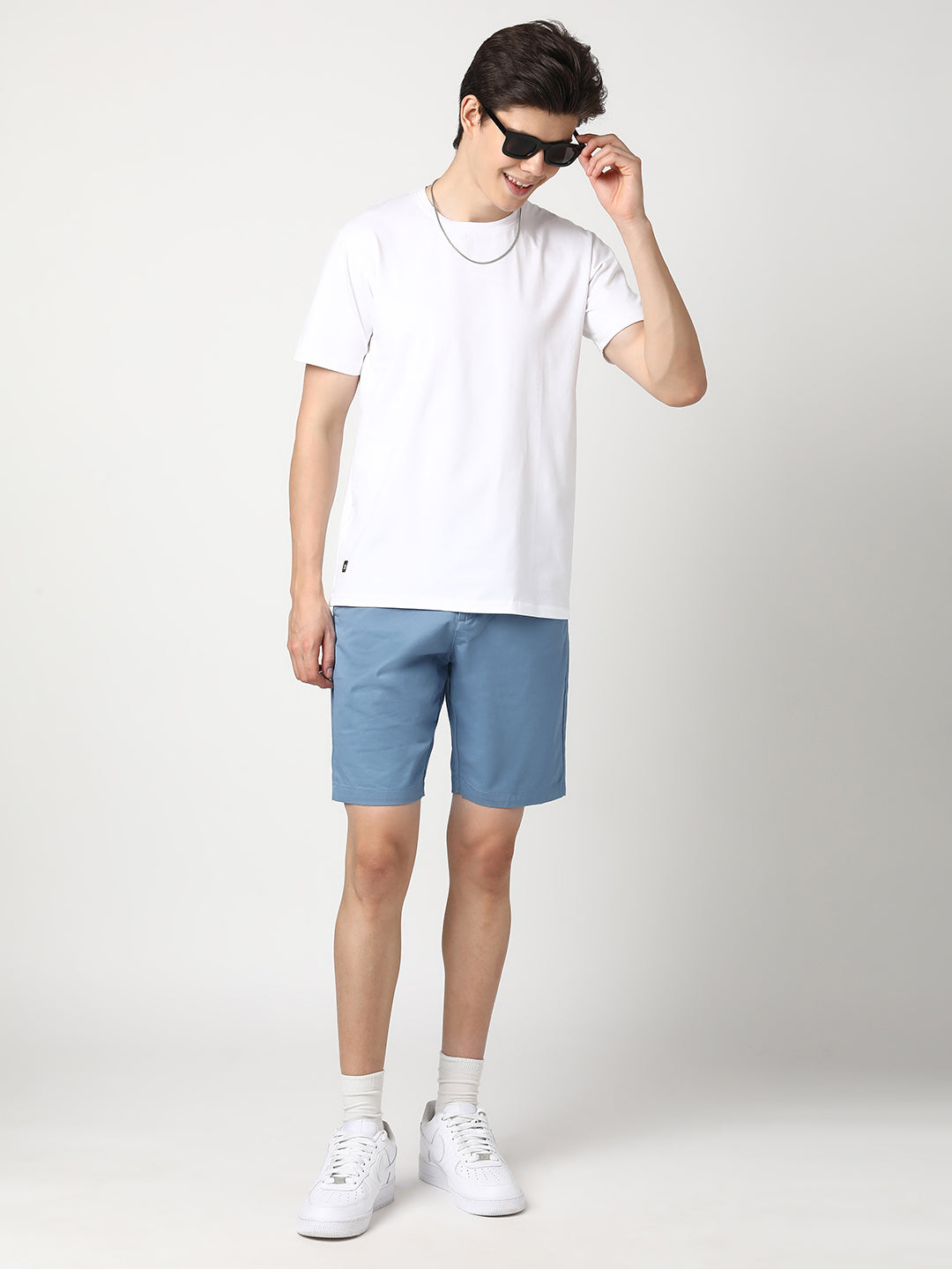 Stitch Hub Men's Cobalt Blue Solid Cotton Shorts