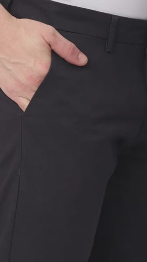 Stitch Hub Black Fine Twill Cotton Chinos For Men- Regular Fit With Solid Pattern
